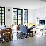 Aiko Villa Bandung