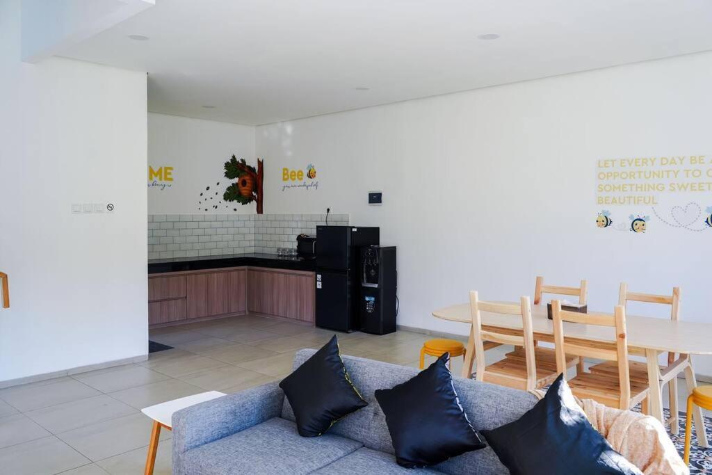 Aiko Villa Bandung